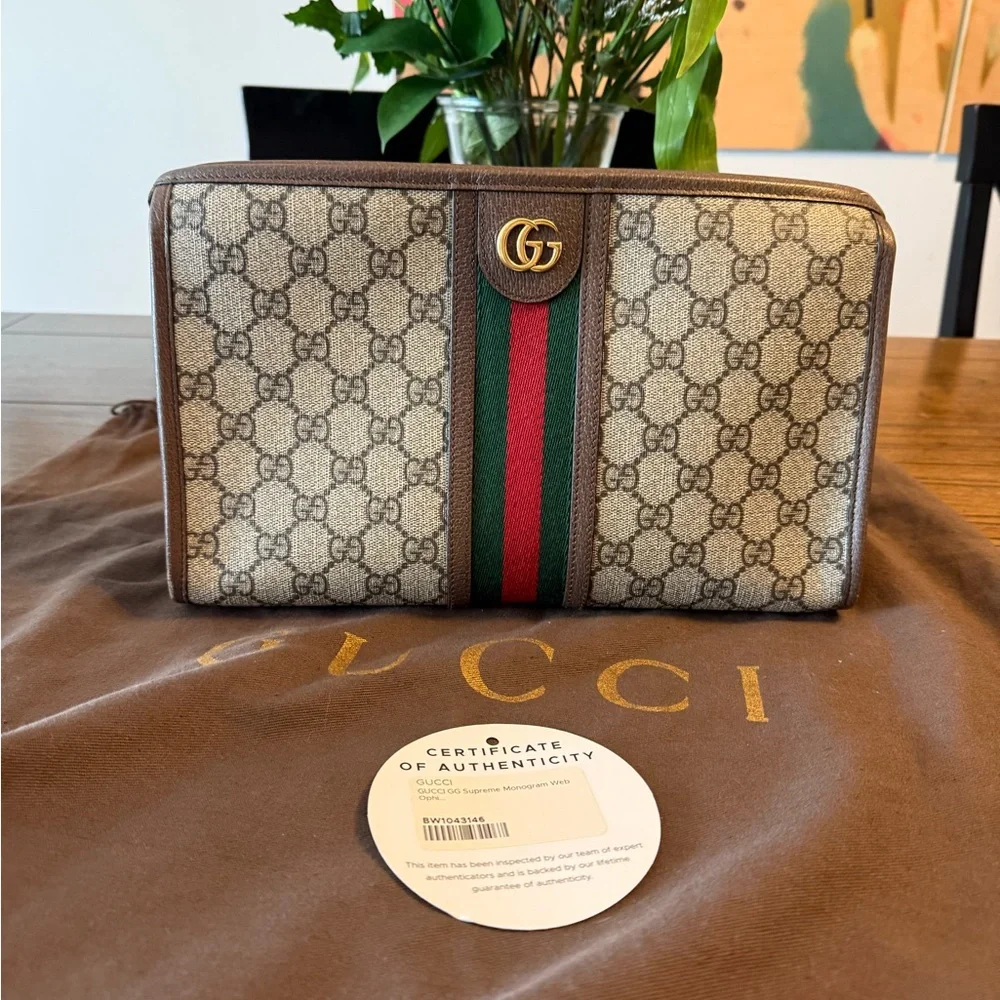 Gucci Beige and Brown GG Canvas Bag with Gold Chain - Picture 3 of 9